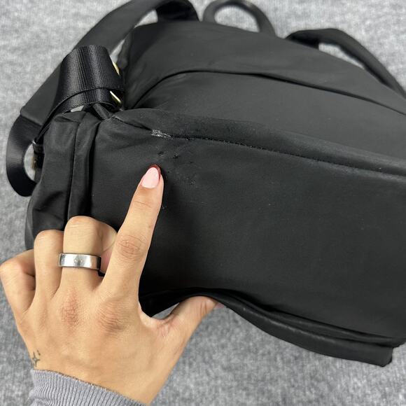 Tumi Calais Black Nylon Voyageur Tech Laptop Backpack Casual Travel Collage - Picture 8 of 16